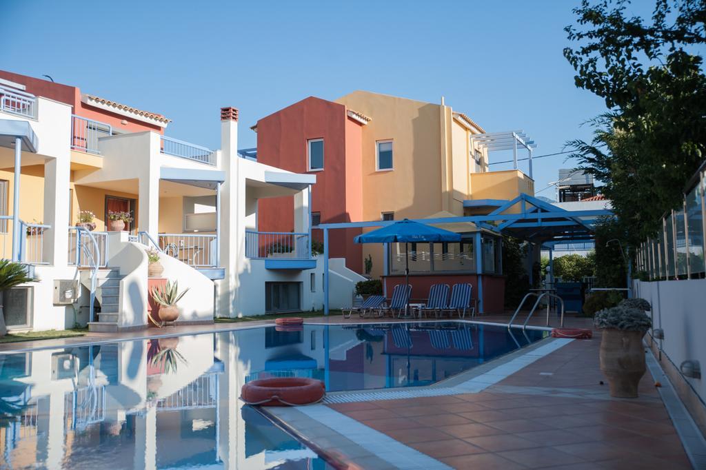 Niriides Apartment คิปปาริสเซีย ภายนอก รูปภาพ