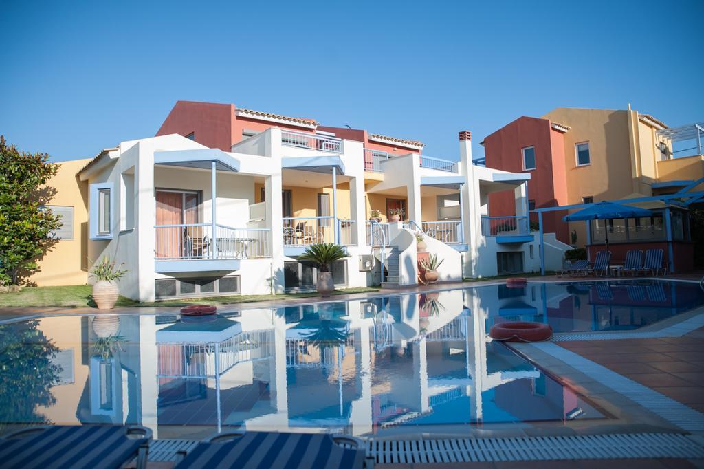 Niriides Apartment คิปปาริสเซีย ภายนอก รูปภาพ