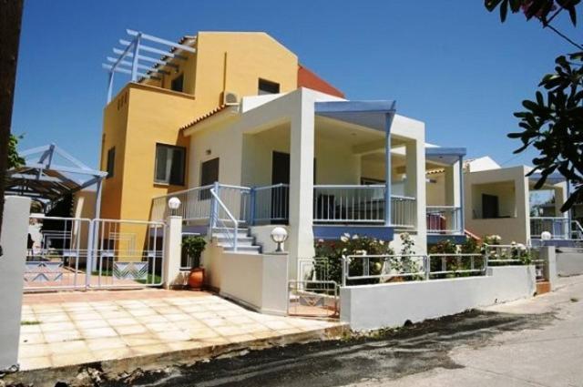 Niriides Apartment คิปปาริสเซีย ภายนอก รูปภาพ